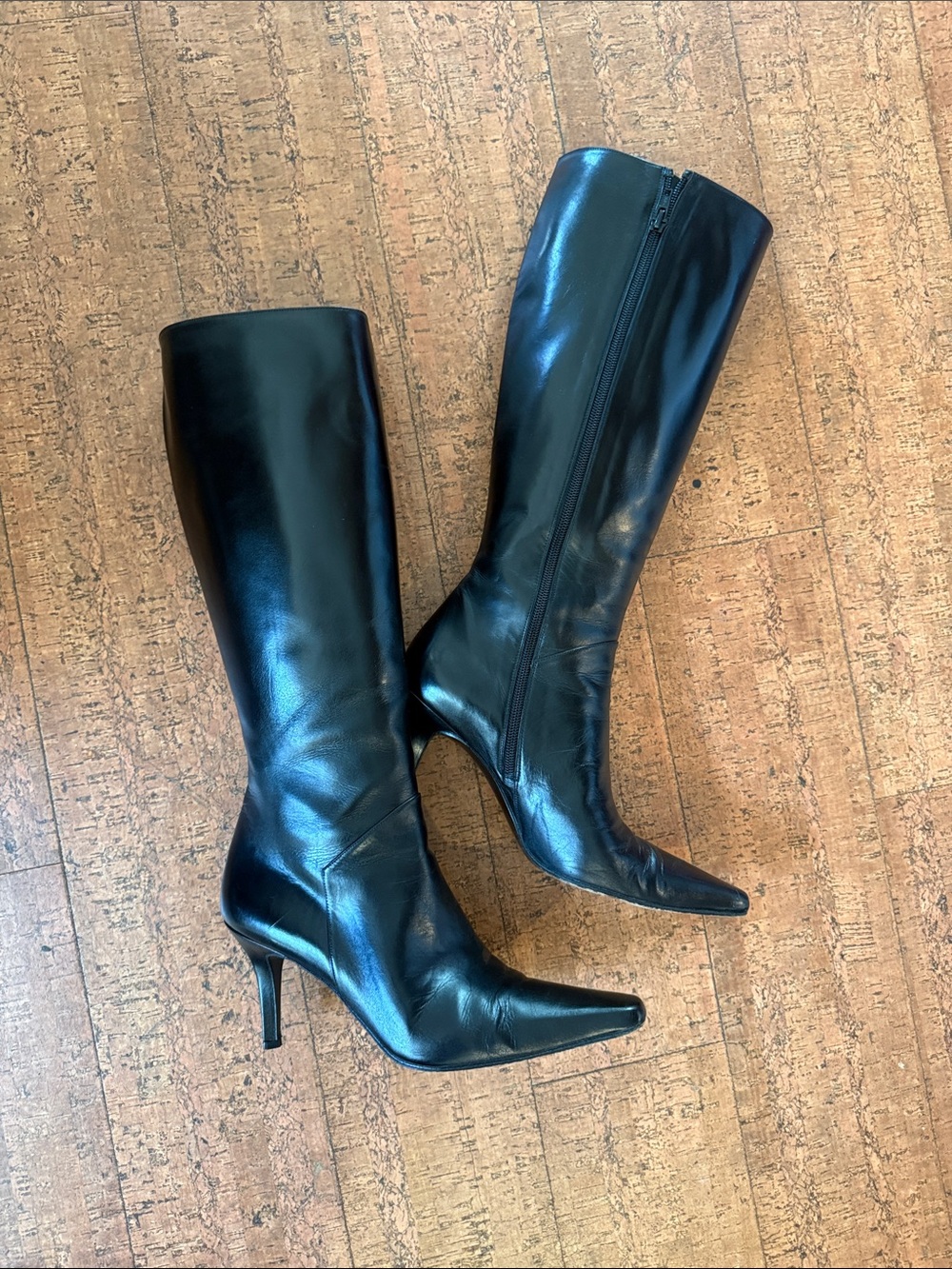 Vintage Stuart Weitzman Black Leather Knee High Pointed Toe Heels Boots 8.5